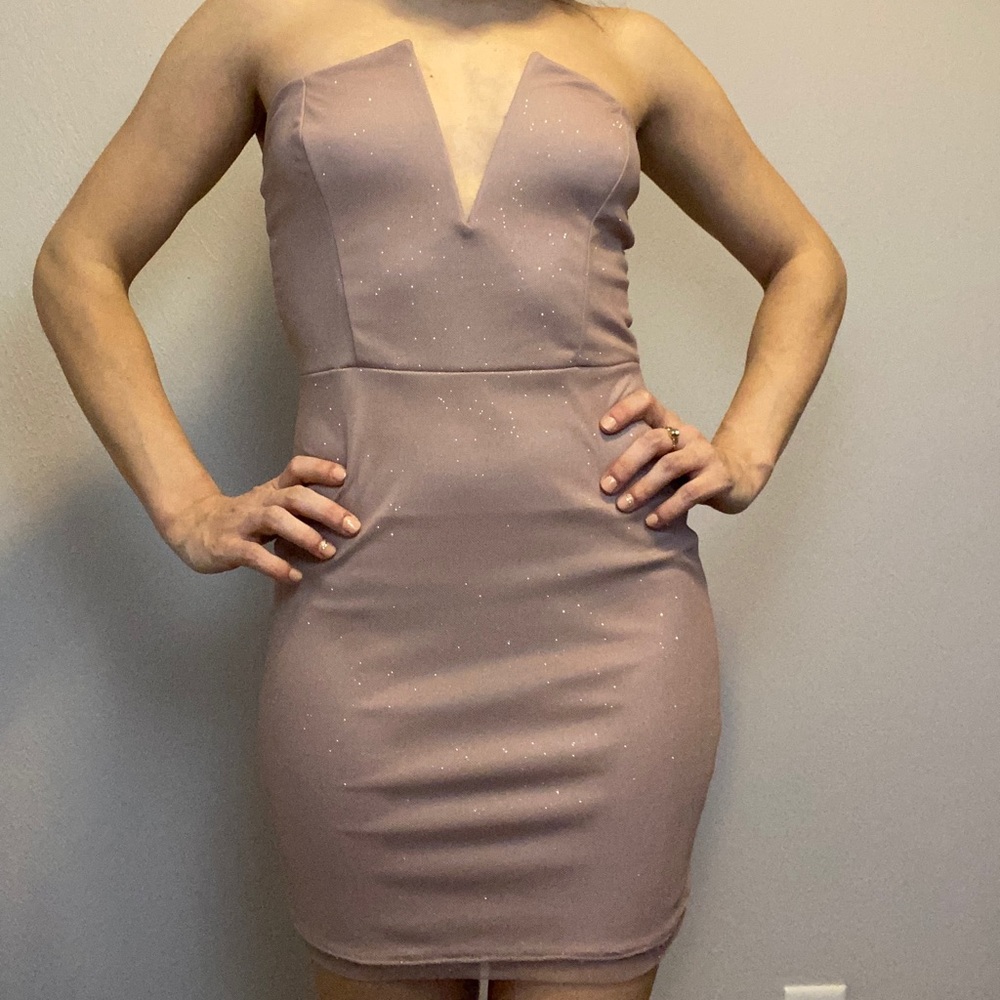 Cute little dress!